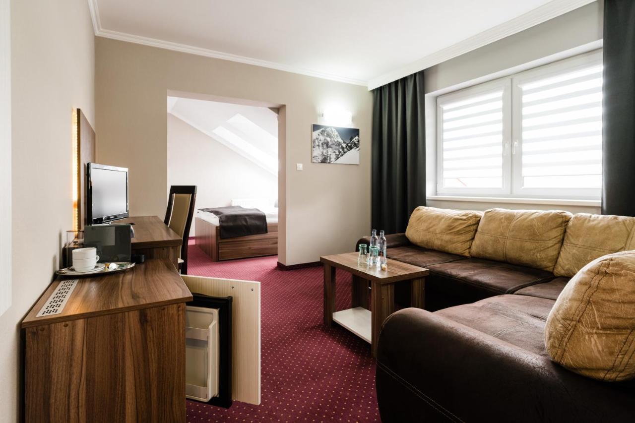 Hotel Menhard Ngoại thất bức ảnh
